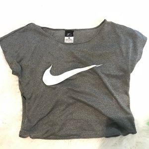 Nike mesh running cropped t